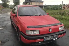 Дефлектор Vip-Tuning для капота Volkswagen Passat B3 1988-1991. Артикул VW34