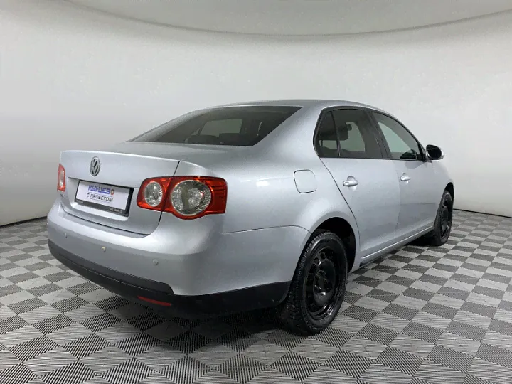 VOLKSWAGEN Jetta 1.6, 2009-0