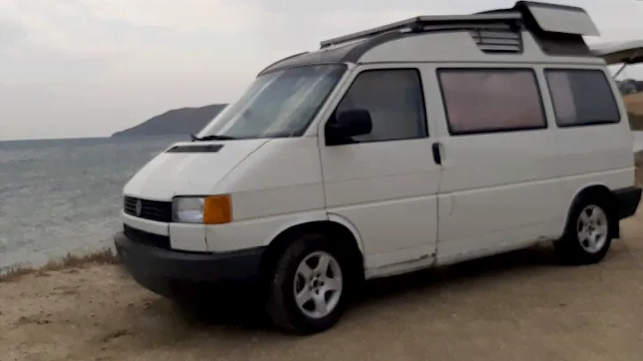 Обзор автодома Volkswagen Transporter. В Крым с караваном. День 18 ч.1. Орджоникидзе.