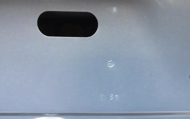 Крышка багажника Volkswagen Jetta 6 Restail-2