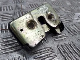Замок крышки (двери) багажника Volkswagen Golf 3, Golf 3