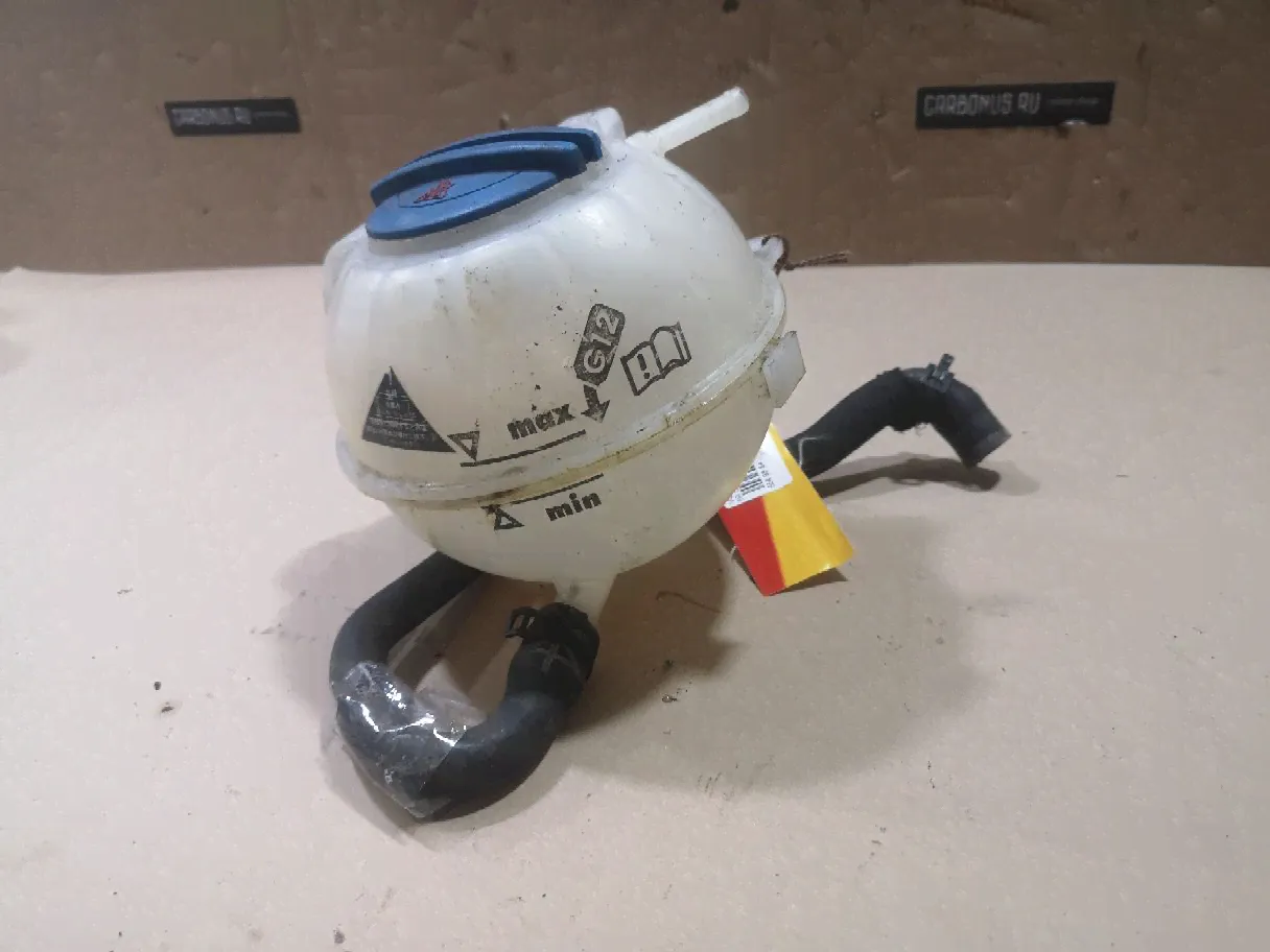 Бачок расширительный 6Q0121407B на Volkswagen Polo 6R CBZB-1