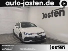 Volkswagen Golf GTI (2023)