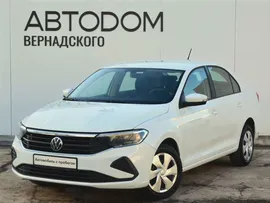 Купить Volkswagen Polo 2022, 1.6 AT (110 л.с.) Белый с пробегом 49037 км / 5561188 по цене от 1 679 000 руб в АВТОДОМ - официальный дилер в Москве