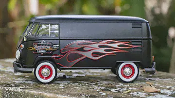 Unboxing Of Mini Volkswagen Type 2 T1 Delivery Van Black 1:24 Motormax Diecast Scale Model VW Van