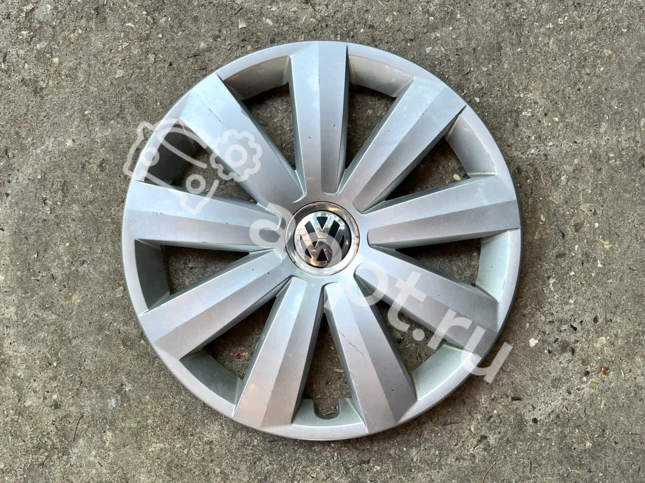 Колесный колпак R16 оригинал Volkswagen Passat B7, Eos