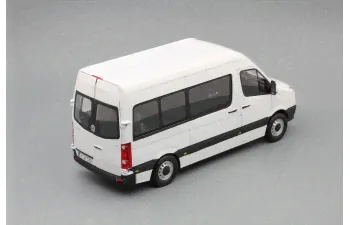 VOLKSWAGEN Crafter Bus, white-1