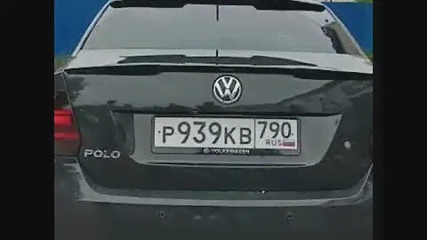 Козырек и спойлер на volkswagen polo седан