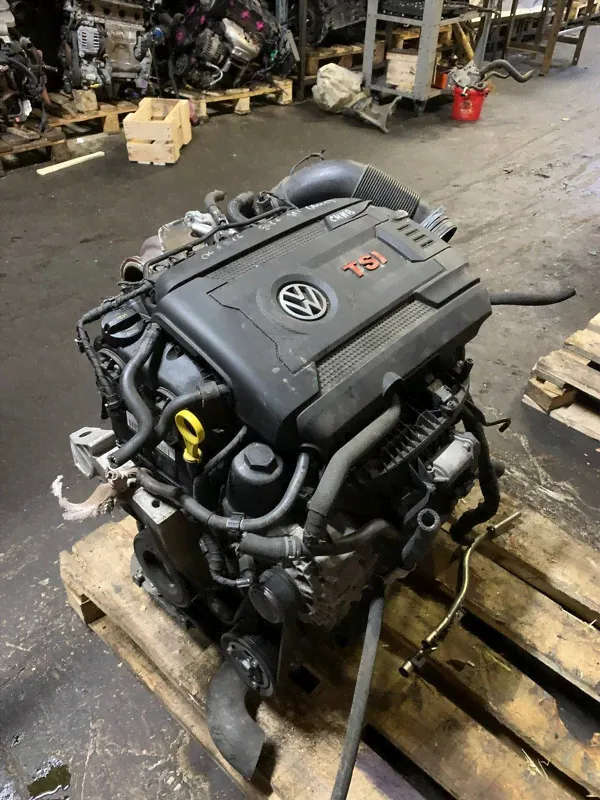 Контрактный двигатель CHH Volkswagen Golf 7 GTI-1