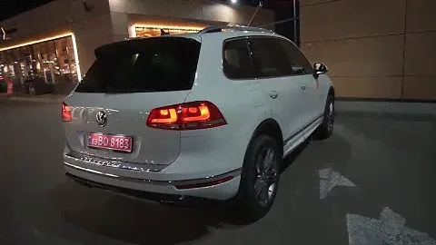 Пригнали Touareg R line 3.0 Дизель 15го года( Автоподбор Туарега 3.0 Дизель)