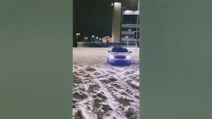 Volkswagen Passat CC 4Motion first test | snow drift | winter drift | exhaust sound