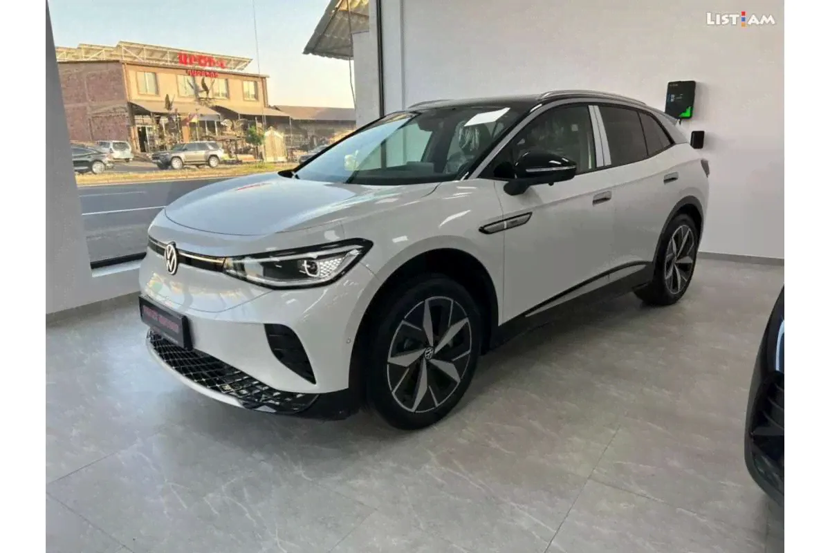Volkswagen ID.4, электро, 2022 г., почти новый