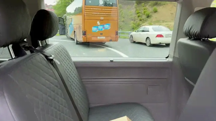 VW Caravelle 2011