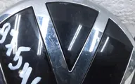 Эмблема решетки радиатора Volkswagen Polo 6