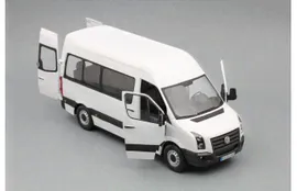 VOLKSWAGEN Crafter Bus, white