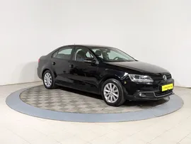 Volkswagen Jetta 2013 1.6 л. 2WD механика