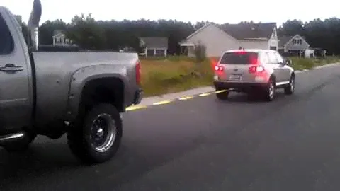 VW Touareg V10 TDI Vs. Chevy Duramax Bumper pull