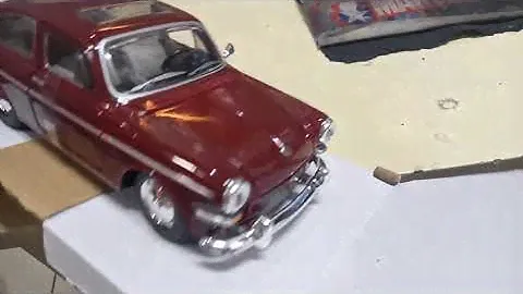 Maisto Diecast Volkswagen Fastback