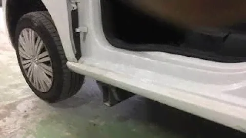 Volkswagen Polo замена порога. Специальный кузовной клей. Почти без варки. Слайд видео.