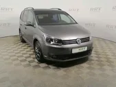 Volkswagen Touran, Компактвэн серый