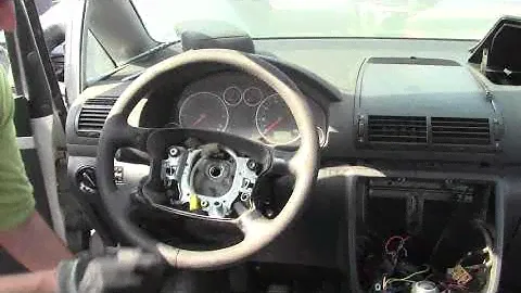 Volkswagen Sharan 2002 Руль . Как снять руль с подушкой ?