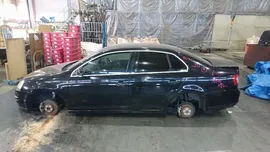 Лямбда-зонд 06J906262AA на Volkswagen Jetta 1K BWA