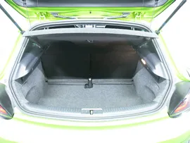 Volkswagen Scirocco 2011 (211 л. с.) зеленый
