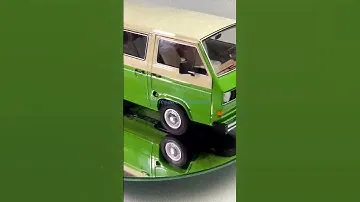 Volkswagen T3 bus 1983 Schuco