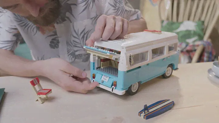 LEGO® Icons 10279 Volkswagen T2 Camper Van