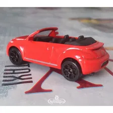 Машинка металлическая Volkswagen Жук кабриолет 1:64 см 7.5 см красный