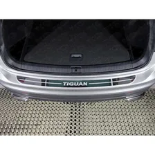 Накладка на задний бампер зеркальный лист логотип VW для Volkswagen Tiguan 2016-2024 артикул VWTIG17-42