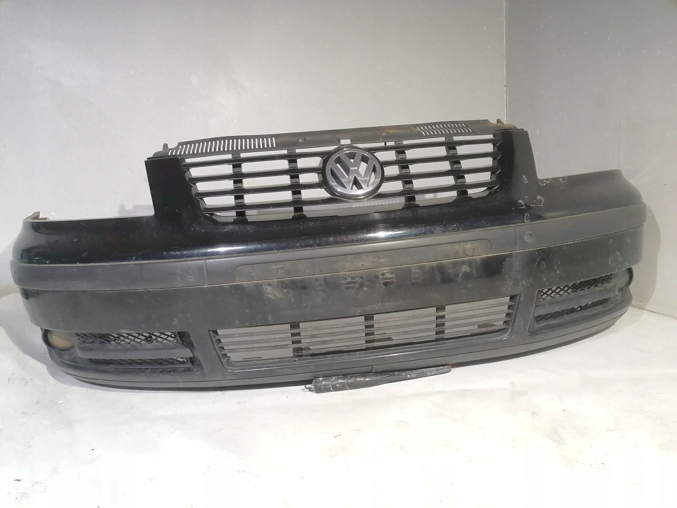 Бампер передний Volkswagen Sharan 1 поколение [рестайлинг] (2000-2003), 8057765-0
