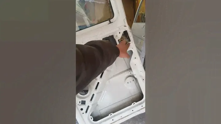 Распашные двери т4