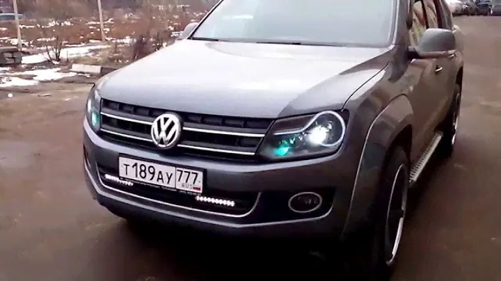 Тюнинг фар Volkswagen Amarok. Двойной биксенон и неоновые габариты.