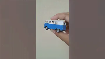 Diecast Welly VW 1963 Volkswagen T1 bus Kombi combi blue