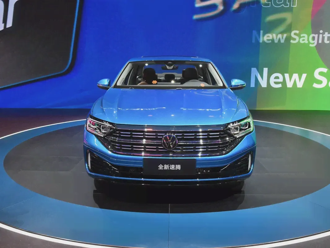 Volkswagen Sagitar 2023 300t Si DSG превосходит Версия подержанных автомобилей