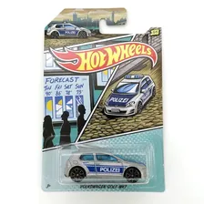 Машинка коллекционная Mattel Hot Wheels GDG44 VOLKSWAGEN GOLF MK7