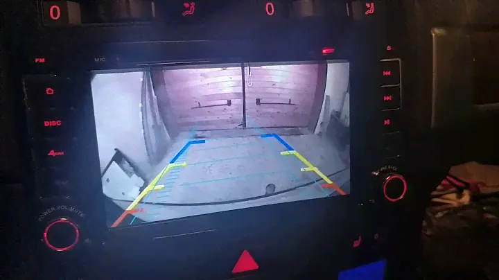 WV Touareg Работа безпроводной камеры заднего вида из Китая.