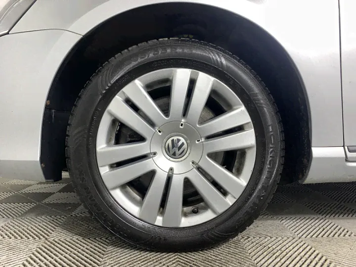 VOLKSWAGEN Passat 1.4, 2012-1
