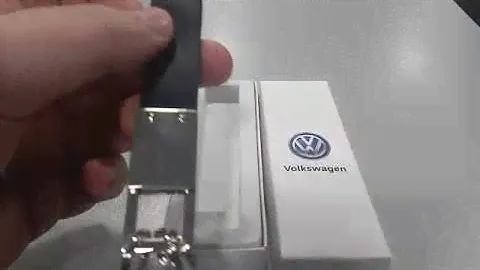 брелок VW 000087011E