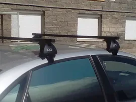 Багажник на крышу Volkswagen Polo sedan, Евродеталь, стальные прямоугольные дуги