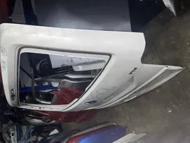 Крышка багажника Volkswagen Caravelle T6