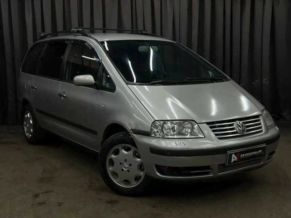 Volkswagen Sharan с пробегом-2