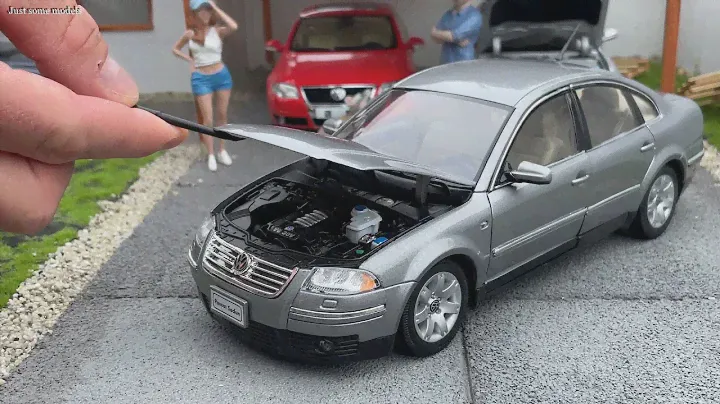 1:18 Volkswagen Passat V6 2.8L facelift (B5.5) 2001, silver - Welly [Unboxing]
