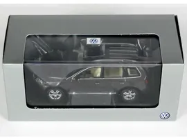 Масштабная модель Volkswagen Touareg I Facelift 2008 galapagosanthrazitmet лучшая цена!