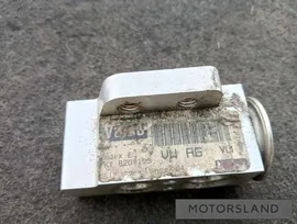 Клапан ТРВ (расширительный) кондиционера Volkswagen Passat B6 2006г. (артикул 030-K400008)