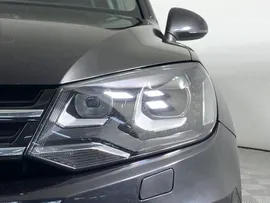 VOLKSWAGEN Touareg 3, 2012