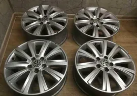 Оригинальные литые диски Volkswagen R18 5x120