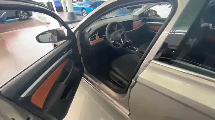 ОБНОВЛЁННЫЙ Volkswagen BORA ДЕШЕВЛЕ ЧЕМ VOLKSWAGEN JETTA в РОССИИ