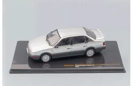 VOLKSWAGEN Passat GT (1988), silver